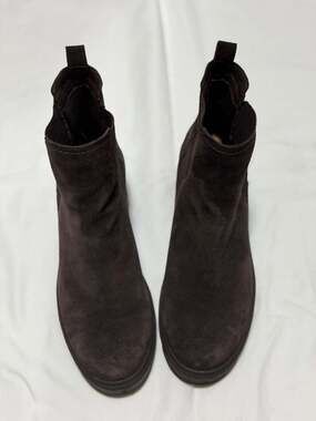 Splendid Melisa Brown Suede Platform Chelsea Boots